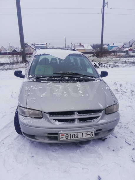 Chrysler Voyager III, 7 мест, 1997 г.