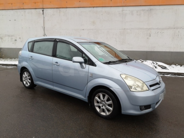 Toyota Corolla Verso III (AR10), 7 мест, 2005 г.