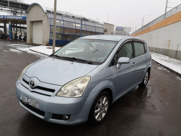 Toyota Corolla Verso III (AR10), 7 мест, 2005 г.