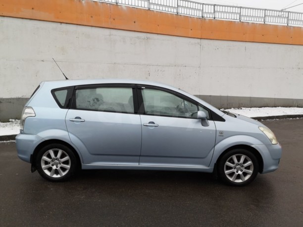 Toyota Corolla Verso III (AR10), 7 мест, 2005 г.