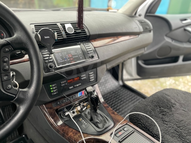 BMW X5 E53, 5 мест, 2005 г.