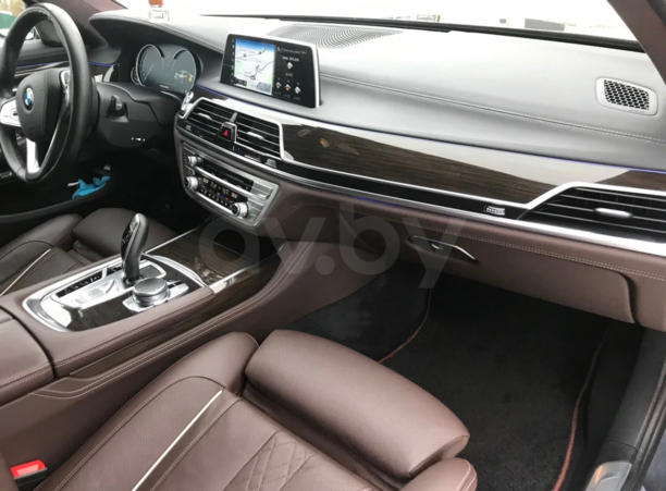 BMW 7 серия G12 (Long), 2016 г.