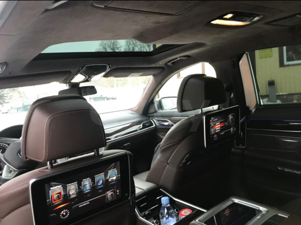 BMW 7 серия G12 (Long), 2016 г.