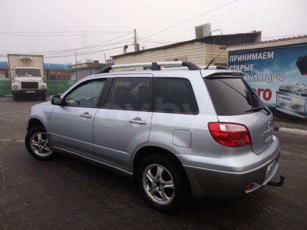 Mitsubishi Outlander I, 5 мест, 2004 г.