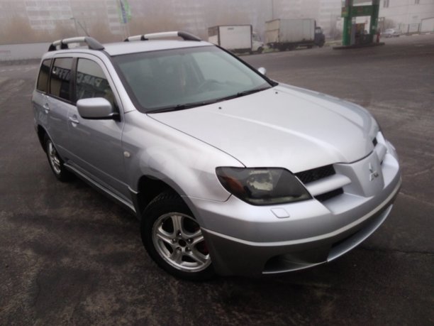 Mitsubishi Outlander I, 5 мест, 2004 г.