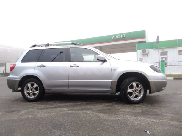 Mitsubishi Outlander I, 5 мест, 2004 г.
