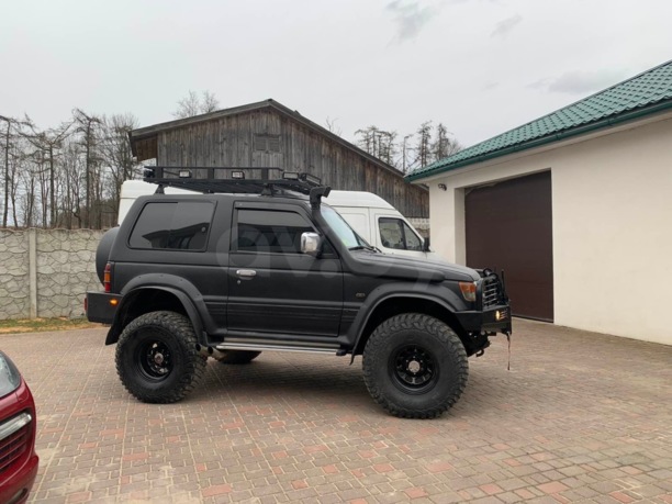 Mitsubishi Pajero II, 5 мест, 1996 г.