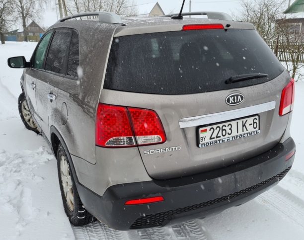 Kia Sorento II, 7 мест, 2011 г.