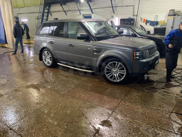 Land Rover Range Rover Sport I · Рестайлинг, 5 мест, 2010 г.