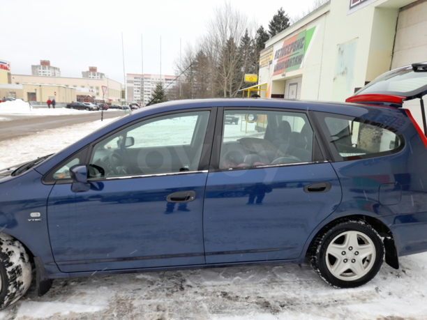 Honda Stream I, 7 мест, 2002 г.