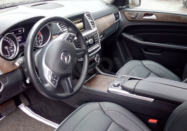 Mercedes-Benz M-Класс W166, 5 мест, 2013 г.