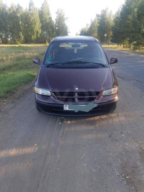 Dodge Caravan III, 7 мест, 1996 г.