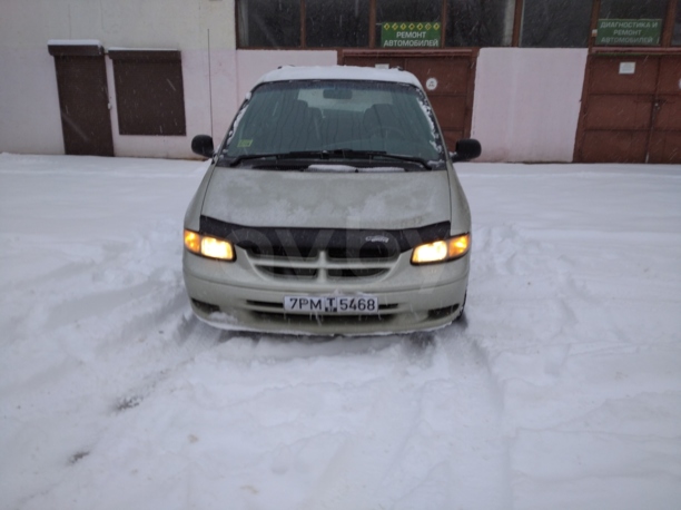 Dodge Caravan III, 7 мест, 1999 г.