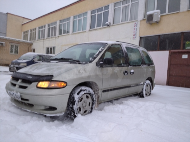 Dodge Caravan III, 7 мест, 1999 г.
