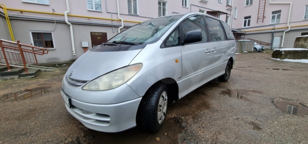 Toyota Previa II (XR30, XR40), 7 мест, 2001 г.