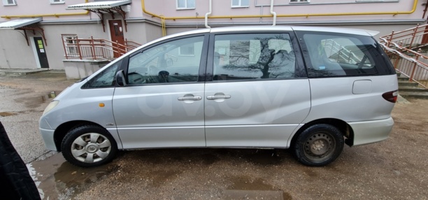 Toyota Previa II (XR30, XR40), 7 мест, 2001 г.