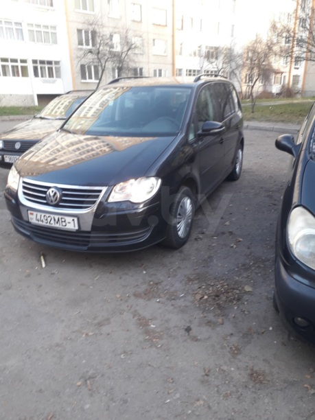 Volkswagen Touran I · Рестайлинг, 5 мест, 2010 г.