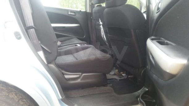 Honda Stream I · Рестайлинг, 7 мест, 2004 г.