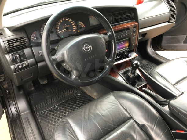 Opel Omega B · Рестайлинг, 2002 г.