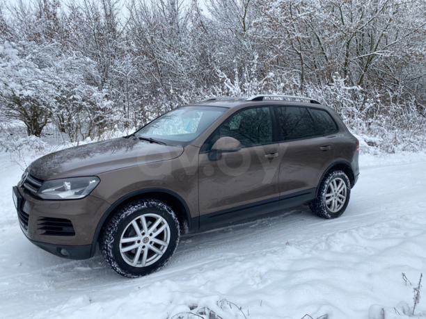 Volkswagen Touareg II, 2011 г.