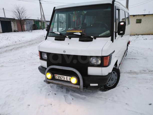 Mercedes-Benz T1 (207D-410D), 1993 г.