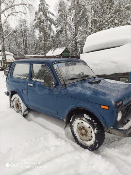 Lada (ВАЗ) 2121 Нива, 2001 г.
