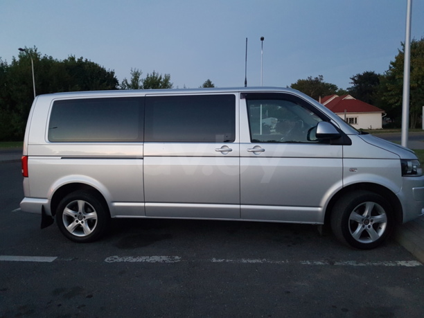 Volkswagen Caravelle T5, 2010 г.