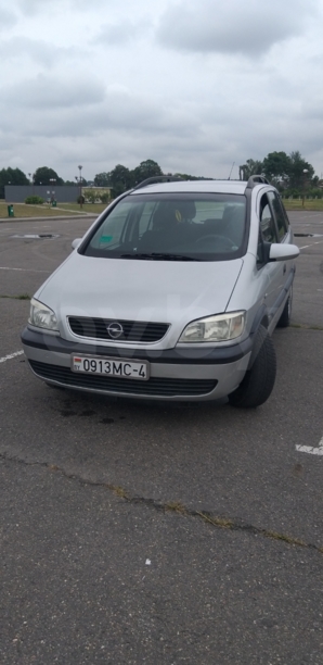 Opel Zafira A, 7 мест, 2000 г.