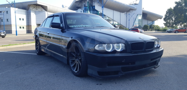 BMW 7 серия E38, 1999 г.