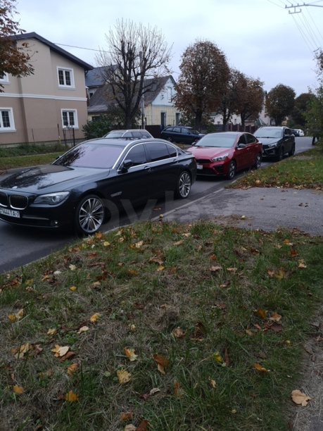 BMW 7 серия F02 (Long), 2010 г.