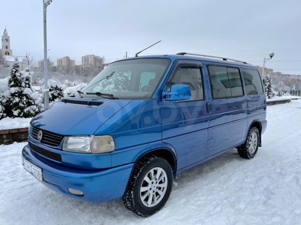 Volkswagen Caravelle T4, 2002 г.