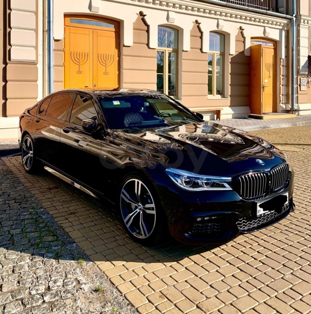 BMW 7 серия G12 (Long), 2015 г.