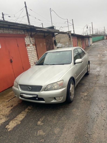 Lexus IS I, 2002 г.