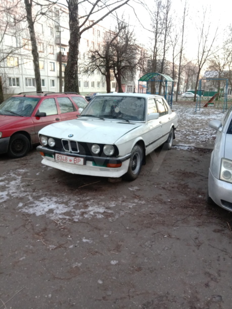 BMW 5 серия E28, 1985 г.