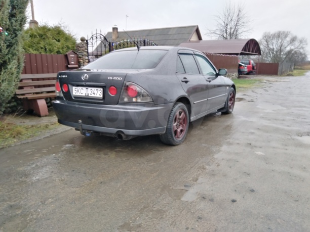 Lexus IS I, 2002 г.