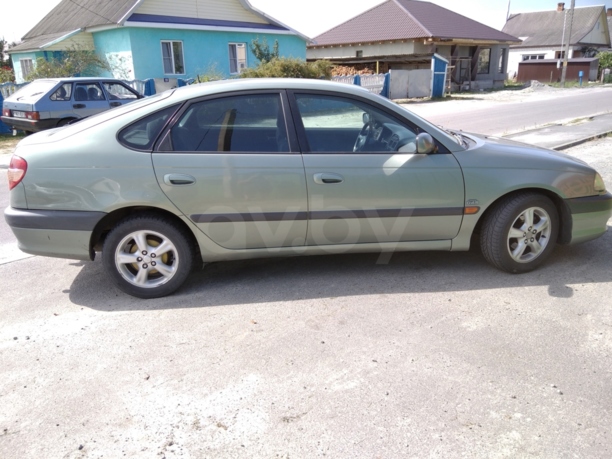 Toyota Avensis I (T220) · Рестайлинг, 2001 г.