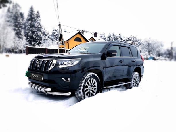 Toyota Land Cruiser Prado J150 II · Рестайлинг, 5 мест, 2018 г.