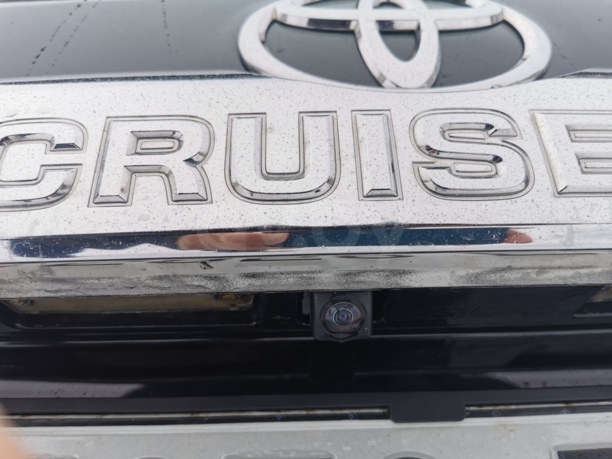 Toyota Land Cruiser Prado J150 II · Рестайлинг, 5 мест, 2018 г.
