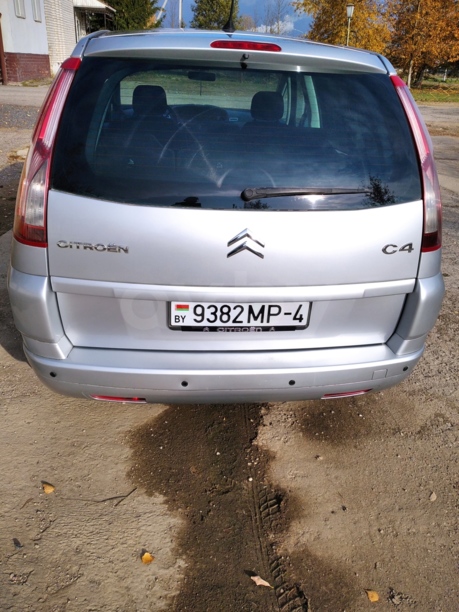 Citroen C4 Grand Picasso I, 7 мест, 2010 г.