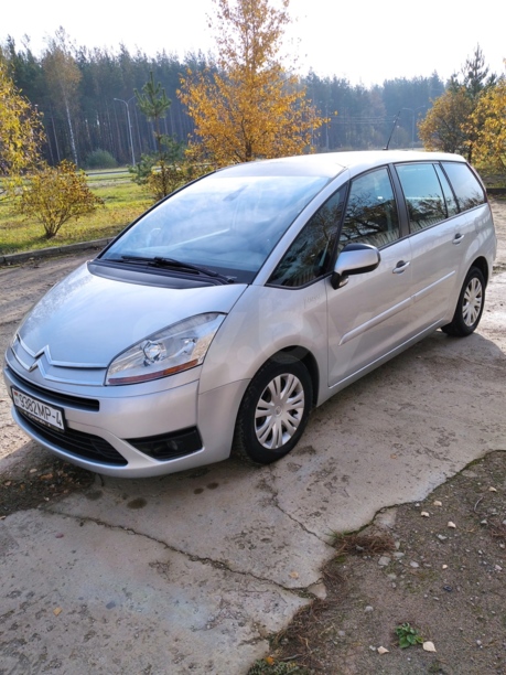 Citroen C4 Grand Picasso I, 7 мест, 2010 г.