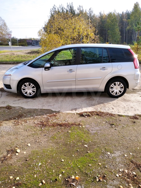 Citroen C4 Grand Picasso I, 7 мест, 2010 г.