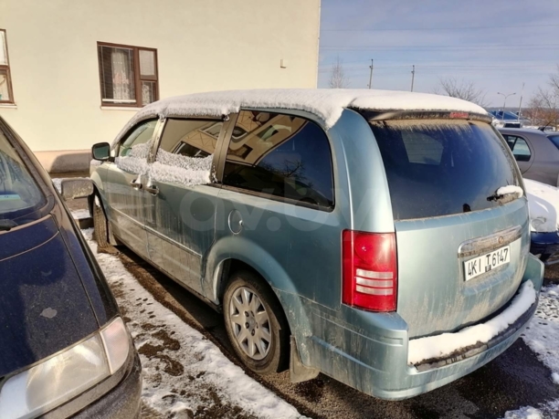 Chrysler Town and Country IV, 5 мест, 2007 г.
