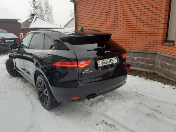 Jaguar F-Pace, 2016 г.