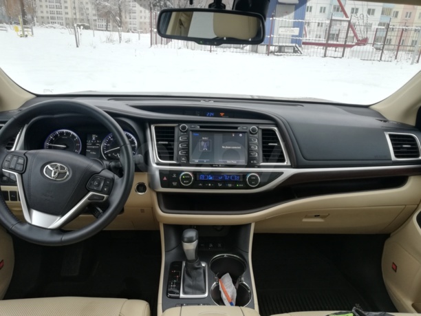 Toyota Highlander III (XU50), 7 мест, 2015 г.