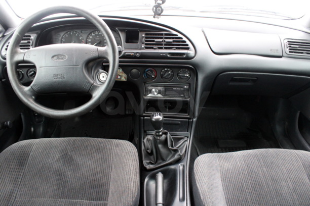 Ford Mondeo I, 1996 г.