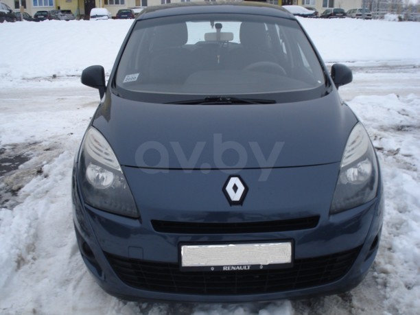 Renault Grand Scenic III, 5 мест, 2010 г.