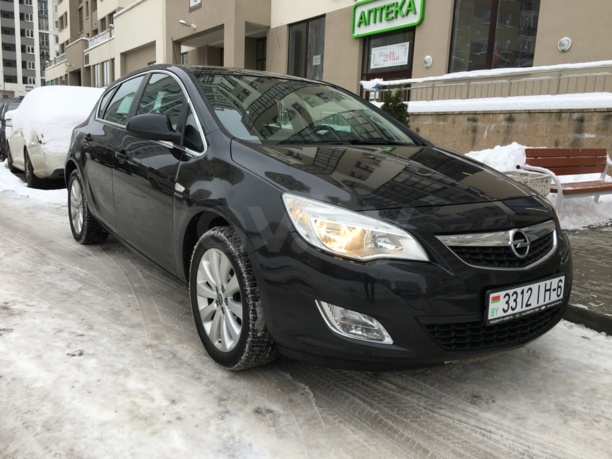 Opel Astra J, 2011 г.