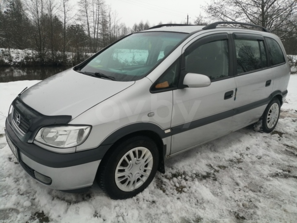 Opel Zafira A, 7 мест, 2000 г.