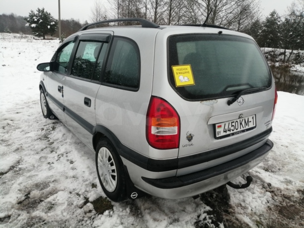 Opel Zafira A, 7 мест, 2000 г.