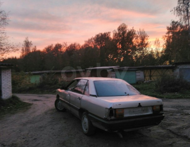 Audi 100 С3, 1983 г.
